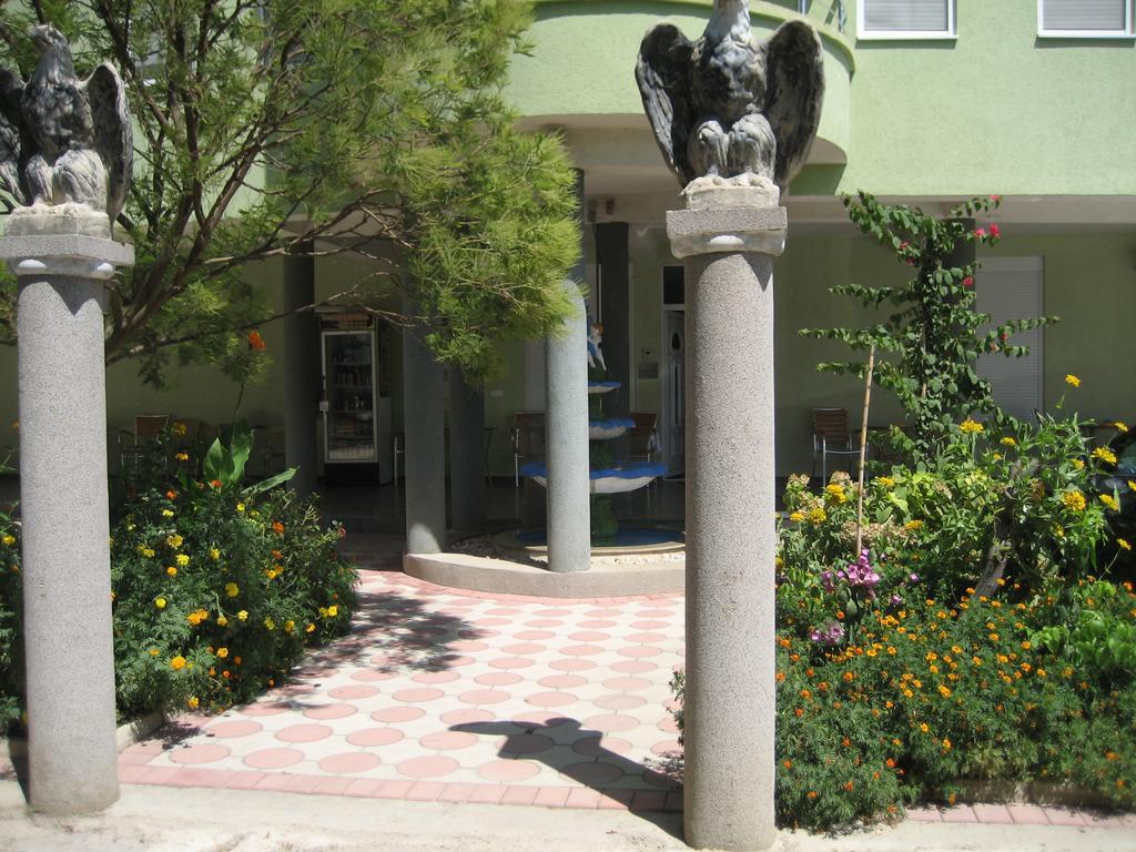 Guest House Vila Mimoza Ούλτσιν Εξωτερικό φωτογραφία