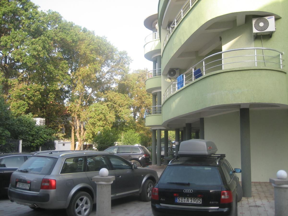 Guest House Vila Mimoza Ούλτσιν Εξωτερικό φωτογραφία