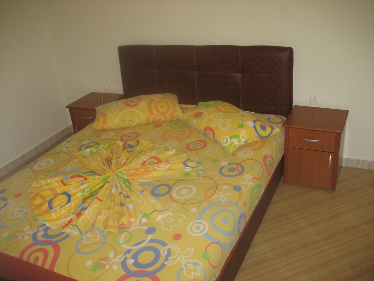 Guest House Vila Mimoza Ούλτσιν Εξωτερικό φωτογραφία