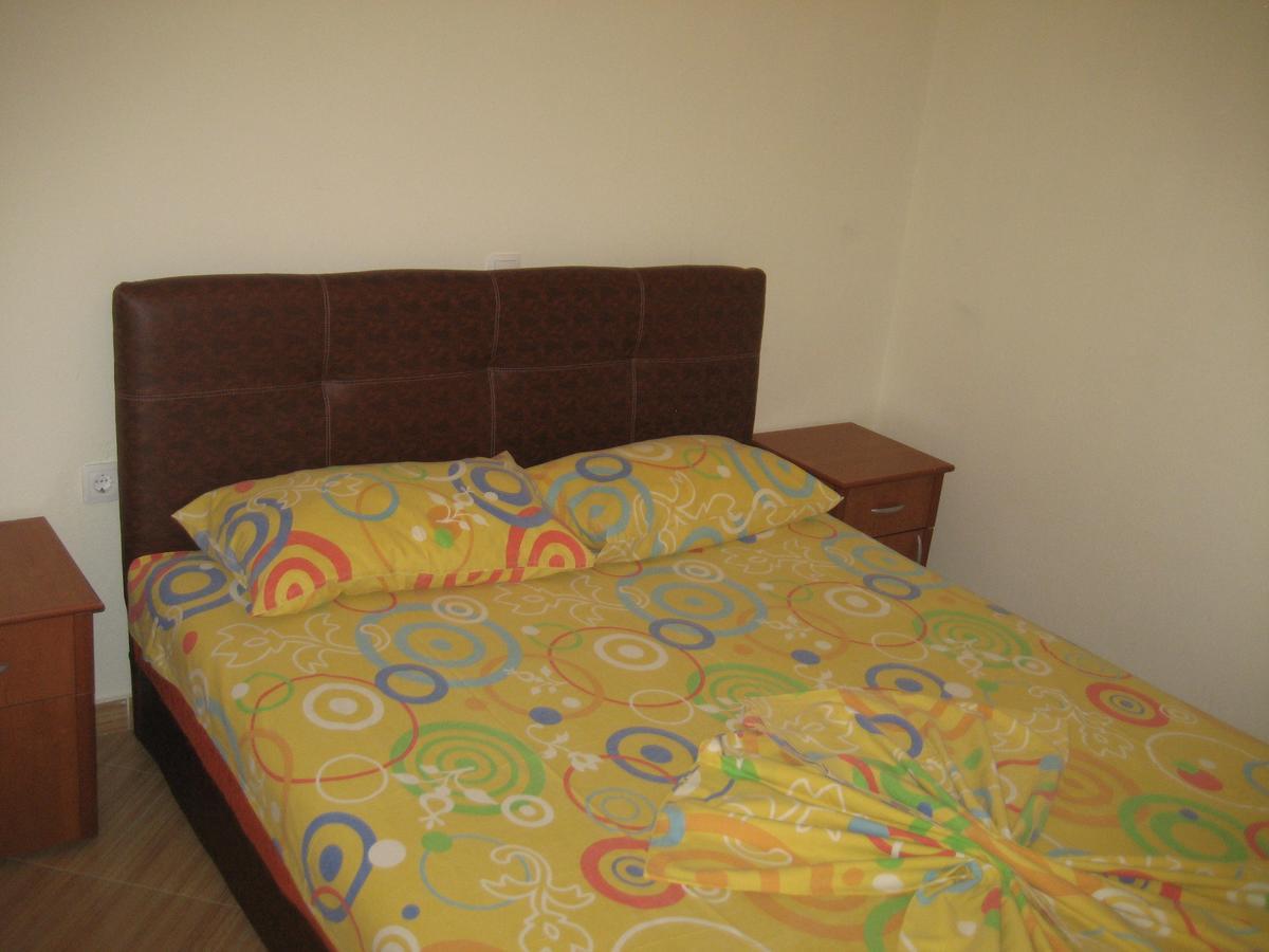 Guest House Vila Mimoza Ούλτσιν Εξωτερικό φωτογραφία